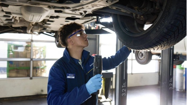 ep norauto mecanico reparacion taller de coches