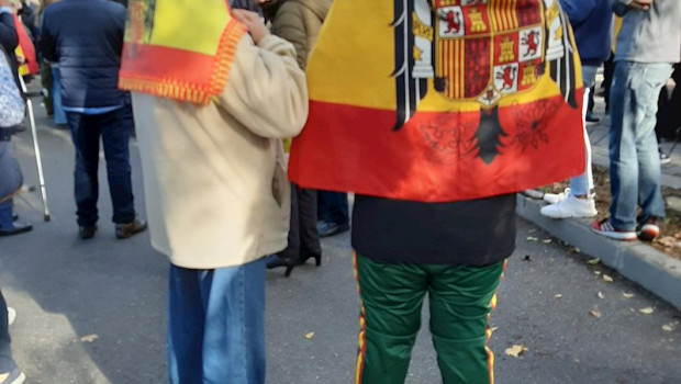 ep pequena concentracion de franquistas en las inmediaciones del cementerio de el pardo mingorrubio 20191024123404