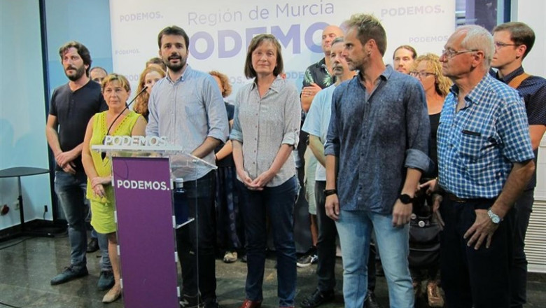 ep rueda de prensa de podemos con javier sanchez serna al frente portavoz de la gestora de podemos