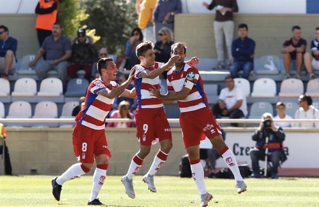 Varios jugadores del Granada celebran un gol en Reus | @GRANADACDEF ep varios jugadoresgranada celebrangolreus
