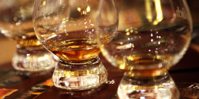 londres dit viser la fin des tarifs douaniers us sur le whisky londres dit viser la fin des tarifs douaniers us sur le whisky