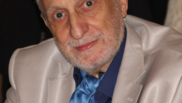 oscar menassa 