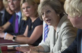 theresa-may-conseil-des-ministres-gouvernement-britannique-boris-johnson-brexiters-hard-brexit-liam-fox-david-davis-remainers-philip-hammond-greg-clark theresa-may-conseil-des-ministres-gouvernement-britannique-boris-johnson-brexiters-hard-brexit-liam-fox-david-davis-remainers-philip-hammond-greg-clark