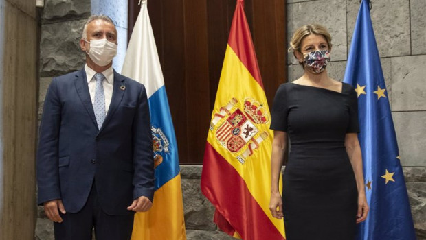 ep archivo   el presidente de canarias angel victor torres y la vicepresidenta segunda del gobierno