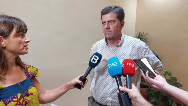 ep el conseller de turismo cultura y deportes jaume bauz en declaraciones a los medios