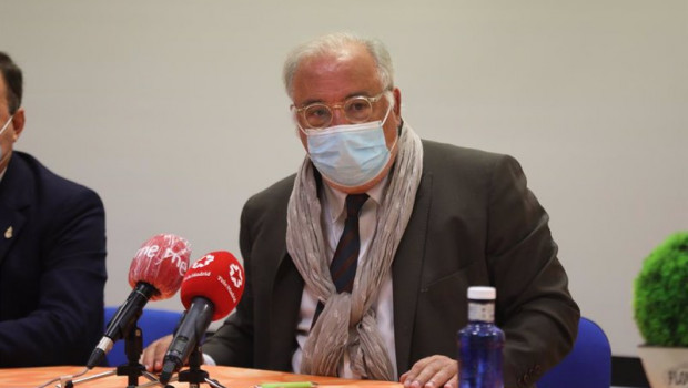 ep el director general de trafico pere navarro comparece ante los medios durante su visita a la