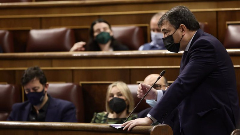 El portavoz del PNV en el Congreso de los Diputados, Aitor Esteban, interviene en una sesión plenaria en el Congreso | Eduardo Parra - Europa Press ep el portavoz del pnv en el congreso de los diputados aitor esteban interviene en una sesion