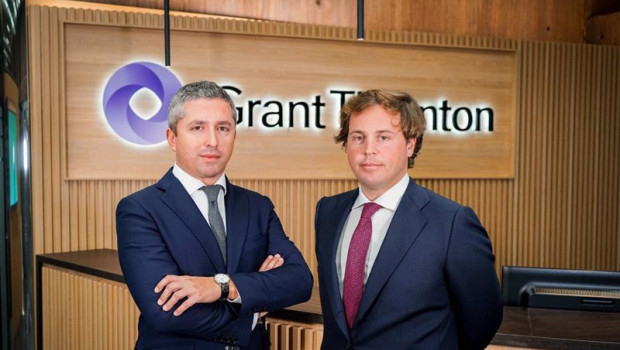 ep javier gonzalez caballero y ramon bustamanate nuevos socios de grant thornton