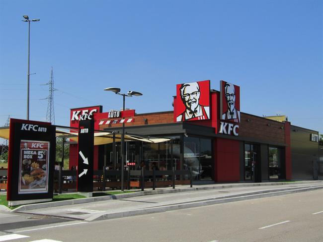 KFC abrirá restaurantes en parkings de cuatro cen | KFC ep kfc abrira restaurantesparkingscuatro cen