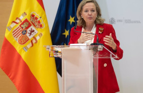 ep la vicepresidenta primera y ministra de asuntos economicos nadia calvino realiza declaraciones