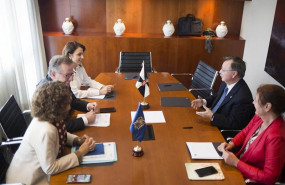 ep los presidentes de ceuta juan vivas y melilla eduardo de castro presentes en el acto de firma de