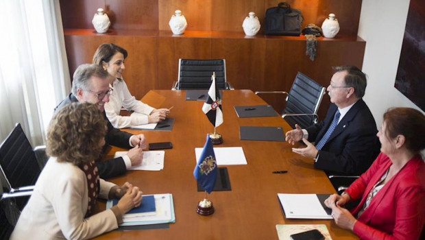 ep los presidentes de ceuta juan vivas y melilla eduardo de castro presentes en el acto de firma de