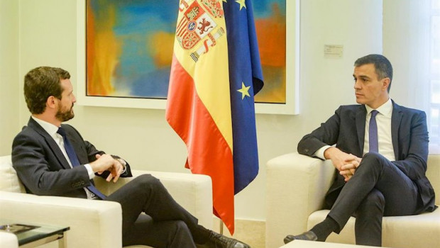 ep reunion del presidente del gobierno pedro sanchez y el lider de pp pablo casado en el palacio de