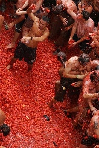 Tomatina de Buñol | "©AYUNTAMIENTO DE BUÑOL - WWW.LATOMATINA.INFO" ep tomatinabunol