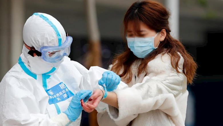 ep un paciente recuperado es dado de alta del hospital temporal de wuhan provincia de hubei 26 de ep un paciente recuperado es dado de alta del hospital temporal de wuhan provincia de hubei 26 de