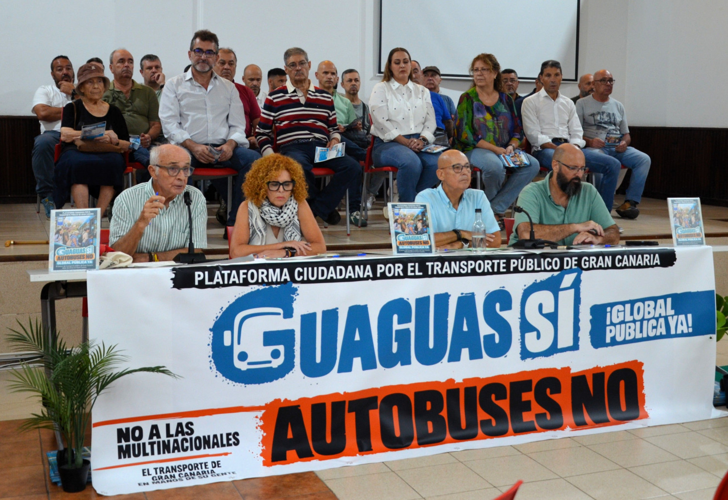foto familia rp plataforma transp publico 1 20261008000318 