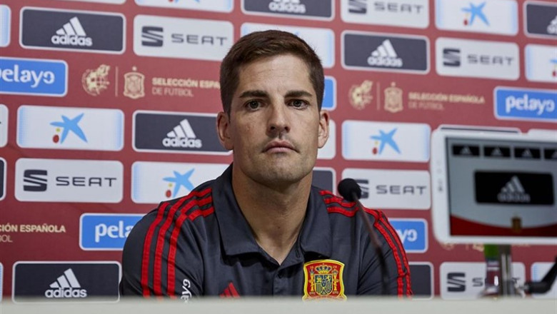 03 September 2019, Spain, Madrid: Spain's manager Robert Moreno attends a press conference for the Spain national soccer team ahead of Thursday's UEFA EURO 2020 qualifier Group F soccer match against Romania. Photo: Legan P. Mace/SOPA Images via ZUMA Wire | Legan P. Mace/SOPA Images via ZU / DPA ep 03 september 2019 spain madrid spains manager robert moreno attends a press conference for the