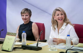 ep archivo   la secretaria general de uatae maria jose landaburu izda y la vicepresidenta segunda y