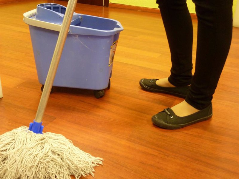 Belarra y Montero piden incluir a empleadas de hogar al régimen general de Seguridad Social