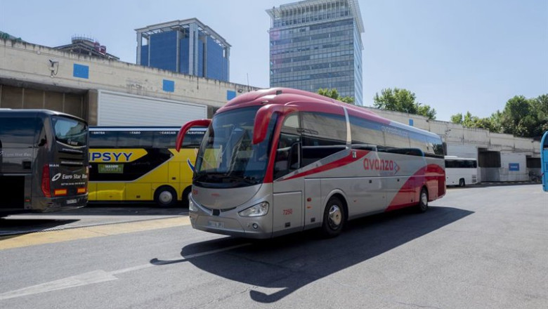 ep archivo un autobus en la estacion sur de mendez alvaro con motivo de la operacion salida de ep archivo un autobus en la estacion sur de mendez alvaro con motivo de la operacion salida de