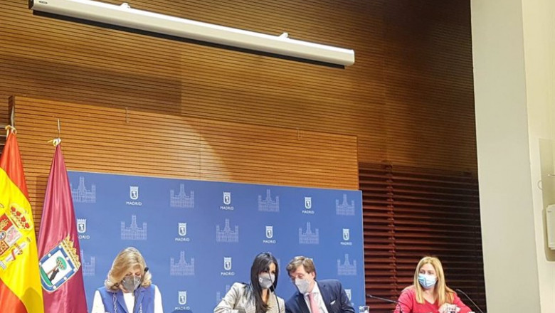 El alcalde de Madrid, José Luis Martínez-Almeida, preside la reunión de la Junta de Gobierno extraordinaria de la ciudad de Madrid en la que se han abordado las ordenanzas fiscales de 2022. | EUROPA PRESS ep el alcalde de madrid jose luis martinez almeida preside la reunion de la junta de gobierno