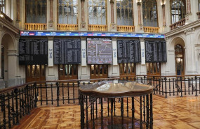 ep imagen interior del palacio de la bolsa en madrid espana a 10 de julio de 2020