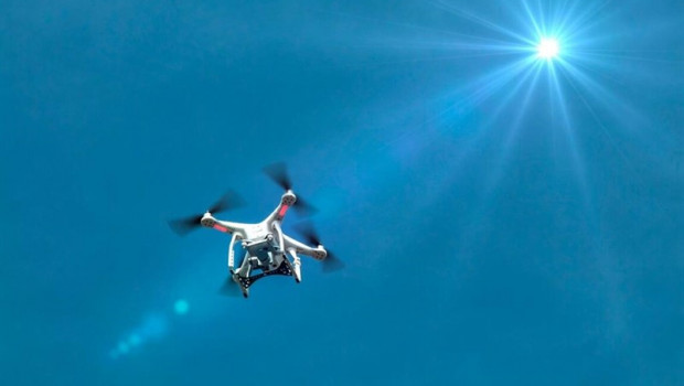 ep la nueva normativa europea sobre drones incluira un registrooperadoressistemas de geofencing