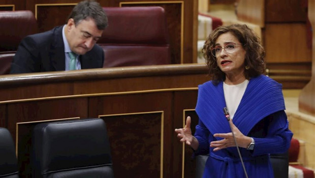 ep la portavoz del gobierno y ministra de hacienda maria jesus montero en el congreso