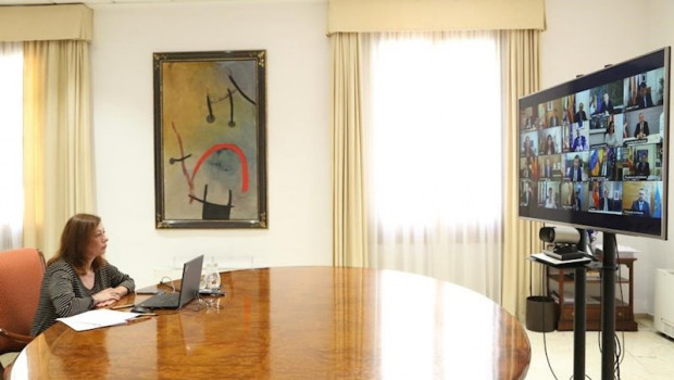 ep la presidenta del govern en la reunion mantenida con el presidente del gobierno y los presidentes