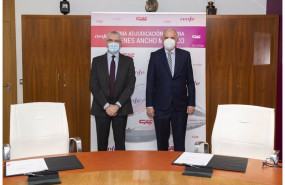 ep los presidentes de renfe isaias taboas y de caf andres arizkorreta durante la firma del contrato ep los presidentes de renfe isaias taboas y de caf andres arizkorreta durante la firma del contrato