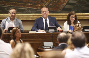 ep presidenteppextremadura jose antonio monago 2i duranteintervencionla sesionlahanombrado presidentela comisionpresupuestossenado mismo diaquehan constituidorestocomisionessenad