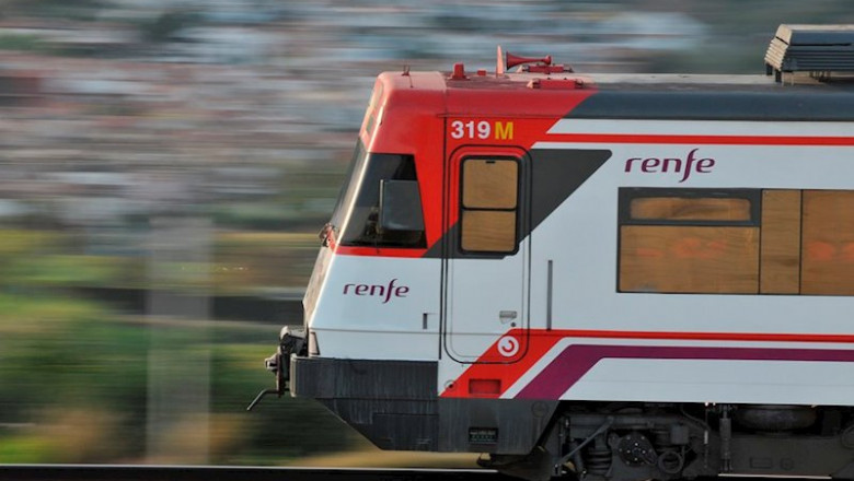 Tren de Cercanías de Renfe | UGT FERROVIARIO - Archivo ep tren de cercanias de renfe 20200316112710