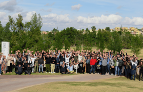 foto de grupo durante i jornada 2025 en la finca resort