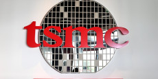 le logo de tsmc a son siege a hsinchu taiwan 