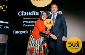claudia tecglen premio dux de impacto social por canal ceo 20250619184855 claudia tecglen premio dux de impacto social por canal ceo 20250619184855
