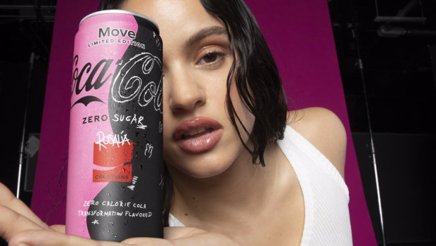 ep archivo   rosalia lanza una bebida con coca cola