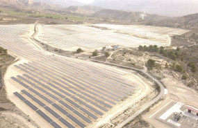 ep archivo   x elio cierra financiacion por 35 millones con bankinter para tres proyectos solares en