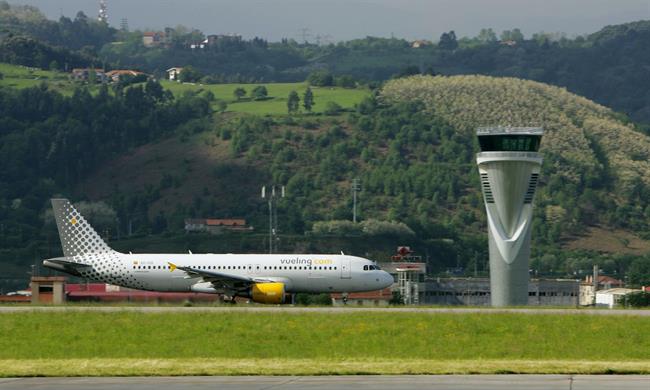 EUROPA PRESS/RICARDO ZAMANILLO ARNAIZ ep avionesvueling