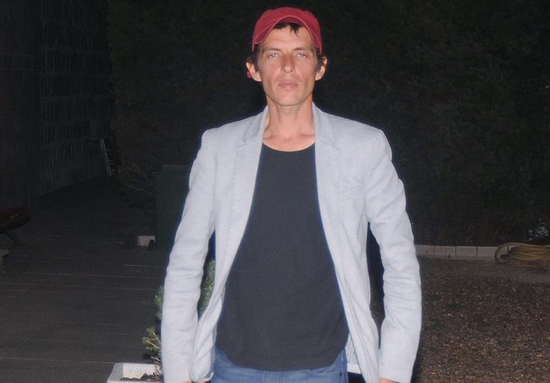 ep camilo blanes da el ultimo adios a su padre en la mas estricta intimidad