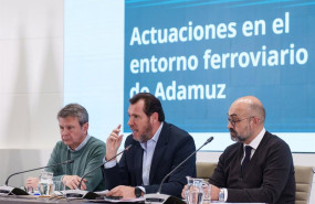 ep el ministro de transportes y movilidad sostenible oscar puente c acompanado del secretario de