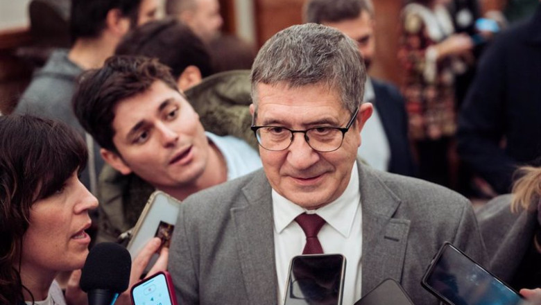 ep el portavoz del psoe en el congreso patxi lopez en los pasillos del congreso ep el portavoz del psoe en el congreso patxi lopez en los pasillos del congreso