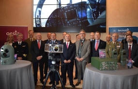 ep el presidente ejecutivo de grupo oesia luis fernells junto con el resto de autoridades invitadas