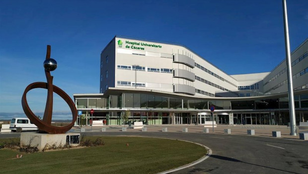 ep exterior del hospital universitario de caceres