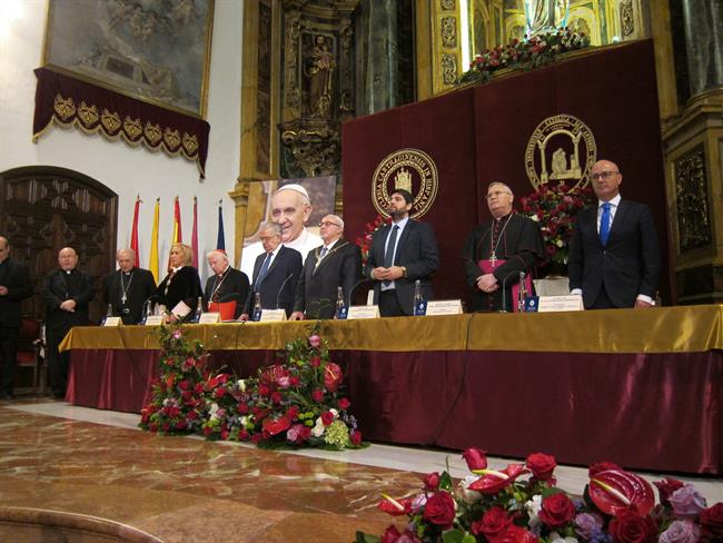 Imagen del solemne acto de apertura del curso académico de la UCAM | EUROPA PRESS ep imagensolemne actoaperturacurso academicola ucam