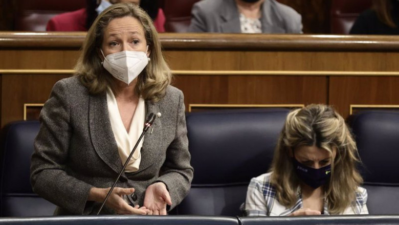 ep la ministra de economia nadia calvino interviene en una sesion plenaria en el congreso de los