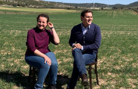 ep presidenteciudadanos albert rivera ycandidatacscongresolos diputadosguadalajara maria angeles rosado mantienendialogola despoblacionespanalas necesidadesla comunidad ruralsayaton guadalajara