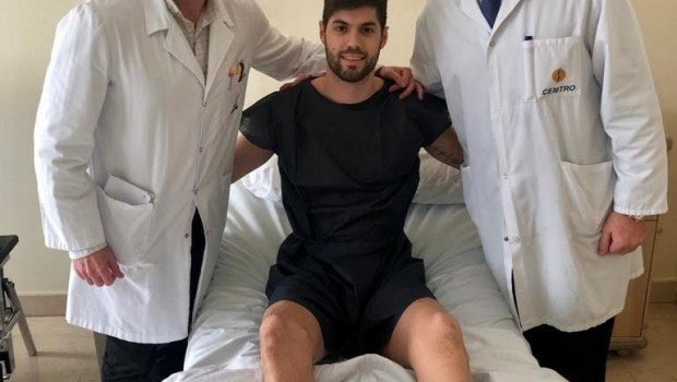 ep santiago yusta operado con exito de su rodilla izquierda por los doctores leyes y flores en