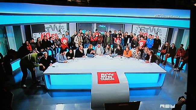 Trabajadores de RTVV en el plató | EUROPA PRESS ep trabajadoresrtvvplato