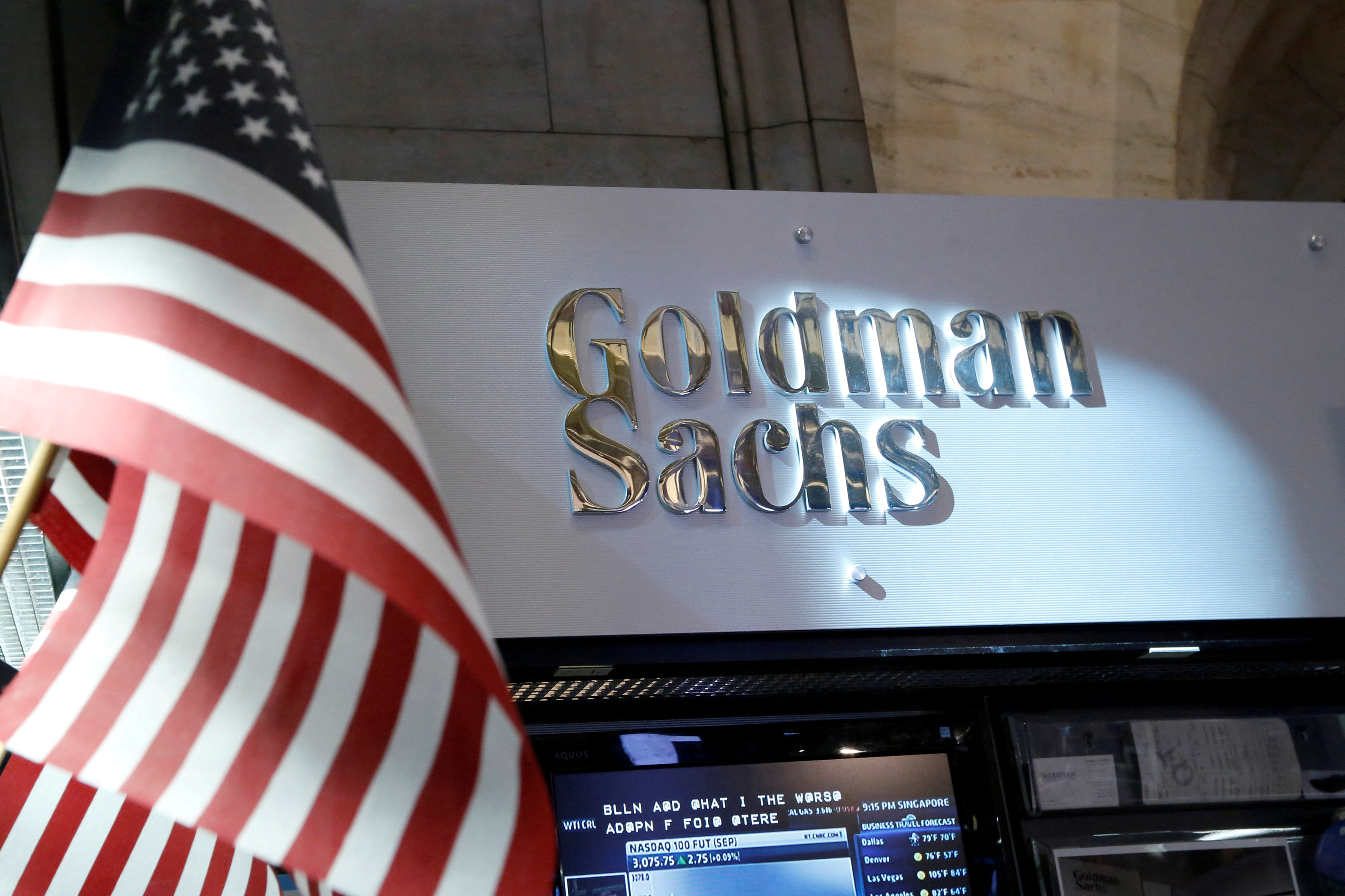 Santander, Aedas, Cellnex... las apuestas españolas de Goldman Sachs