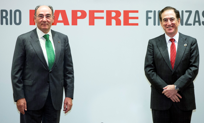 Iberdrola y Mapfre se alían para invertir juntos en energías renovables en España